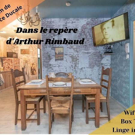 Chez Arthur Rimbaud Charleville-Mezieres Ngoại thất bức ảnh