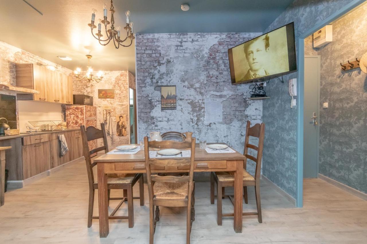 Chez Arthur Rimbaud Charleville-Mezieres Ngoại thất bức ảnh