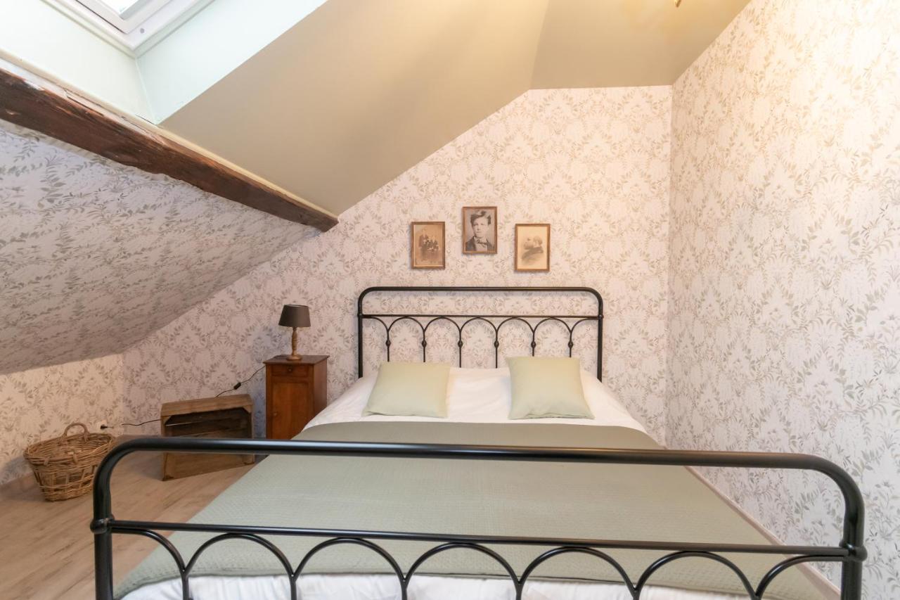 Chez Arthur Rimbaud Charleville-Mezieres Ngoại thất bức ảnh