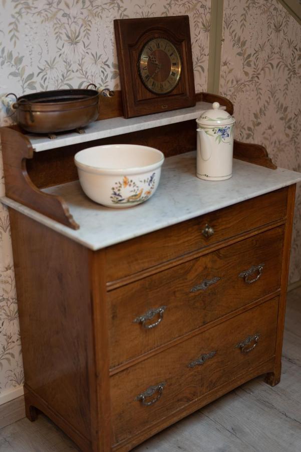Chez Arthur Rimbaud Charleville-Mezieres Ngoại thất bức ảnh